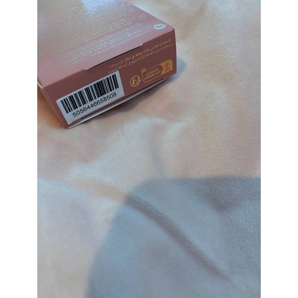 Charlotte tilbury lipstick set - Picture 4 of 4